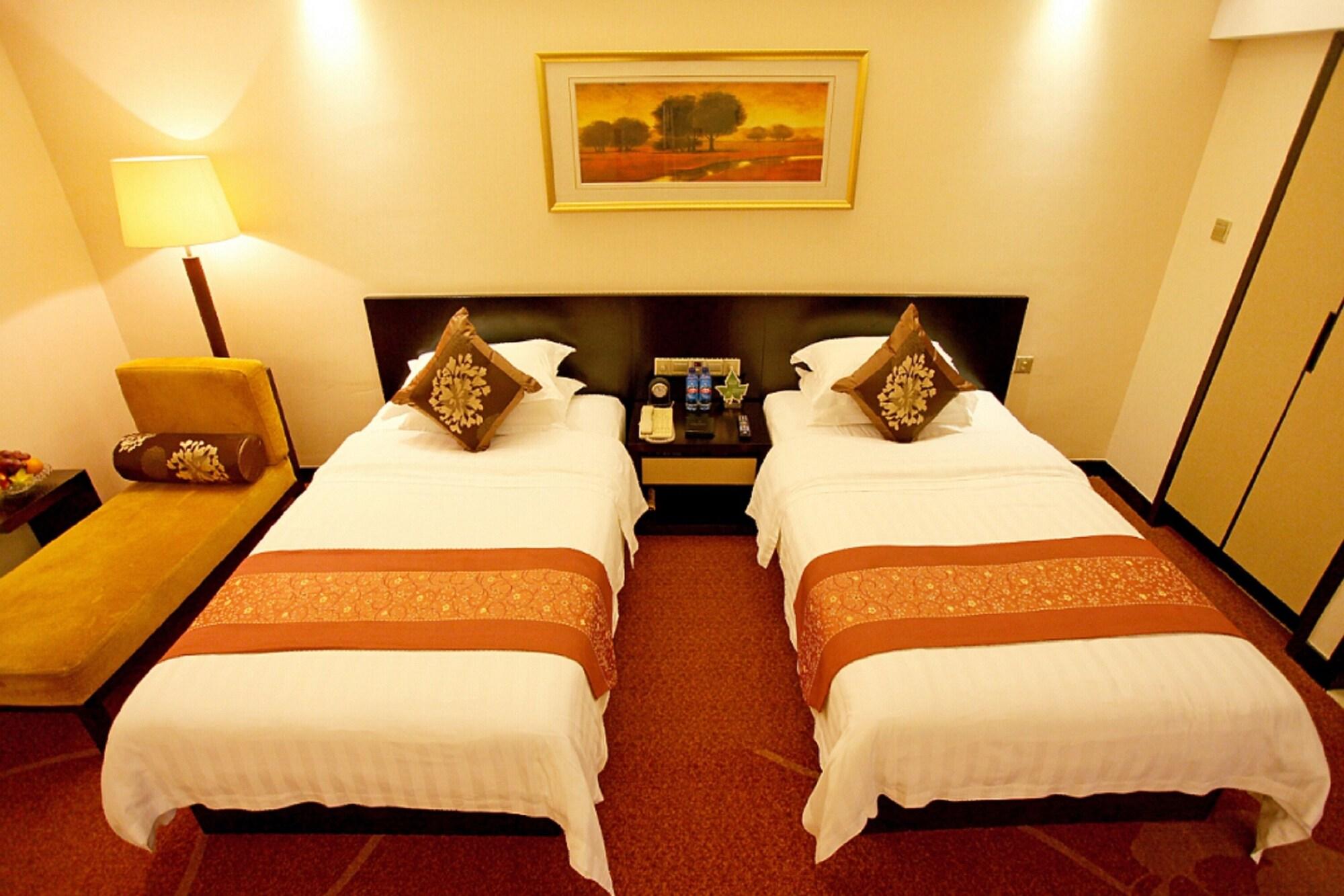 Landmark International Hotel Canton Esterno foto