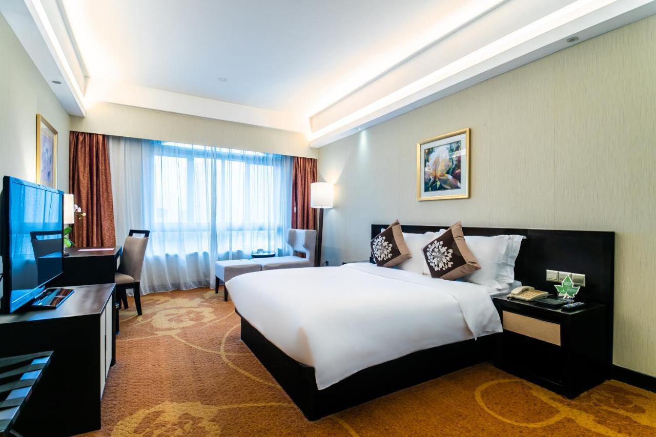 Landmark International Hotel Canton Esterno foto