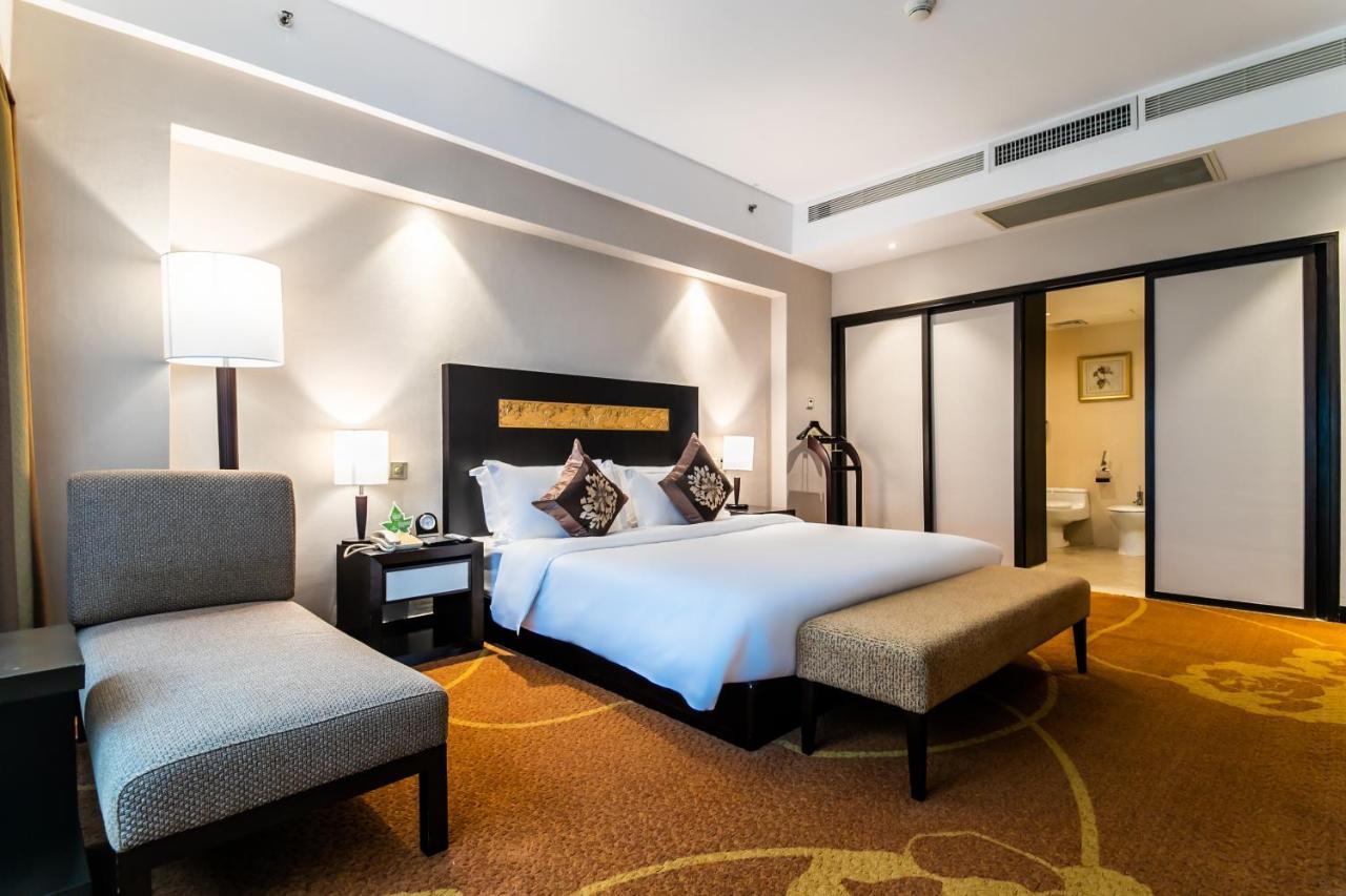 Landmark International Hotel Canton Esterno foto