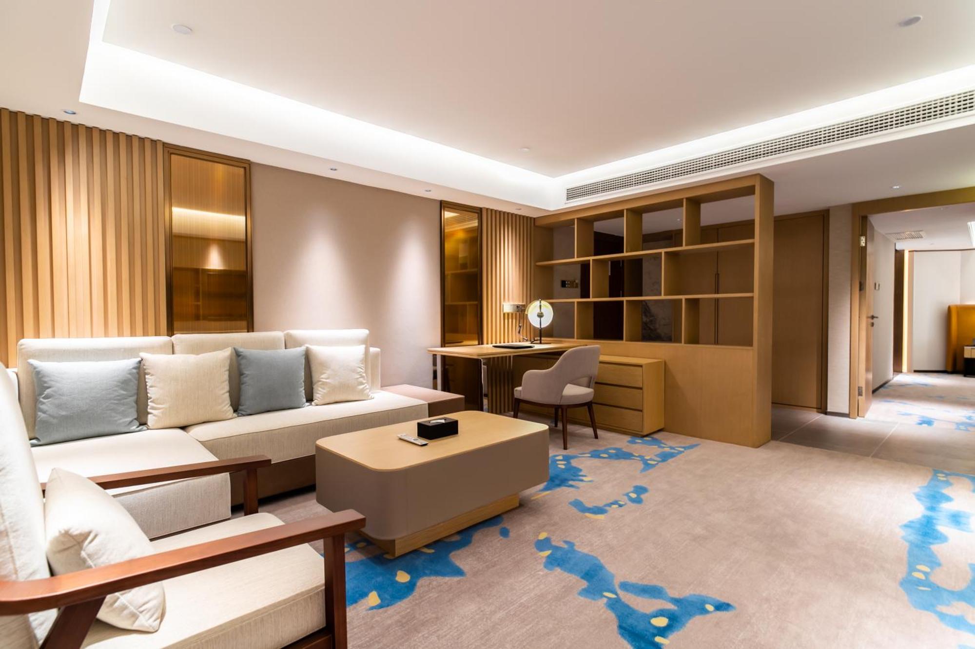 Landmark International Hotel Canton Esterno foto
