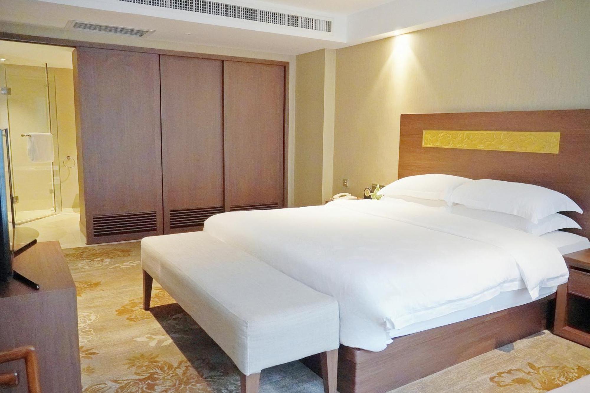 Landmark International Hotel Canton Esterno foto